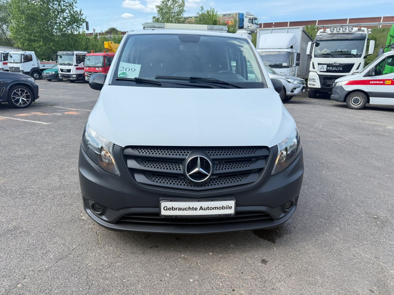 Mercedes-Benz Vito Mixto 116 CDI Lang - Small van: picture 1 Mercedes-Benz Vito Mixto 116 CDI Lang - Small van: picture 1