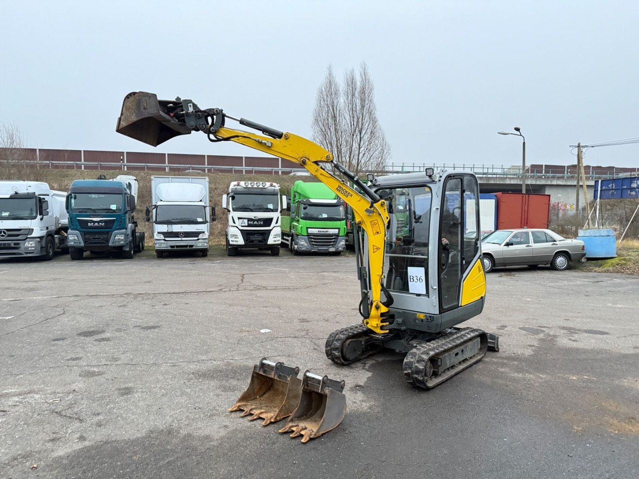 Neuson ET 18 2 Grabenlöffel 1 Grabenräumsc. Knikmatik - Mini excavator: picture 3 Neuson ET 18 2 Grabenlöffel 1 Grabenräumsc. Knikmatik - Mini excavator: picture 3