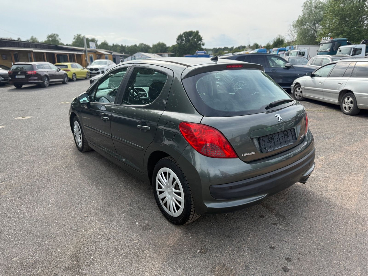 Sedan Peugeot 207 Sport Automatik: picture 6