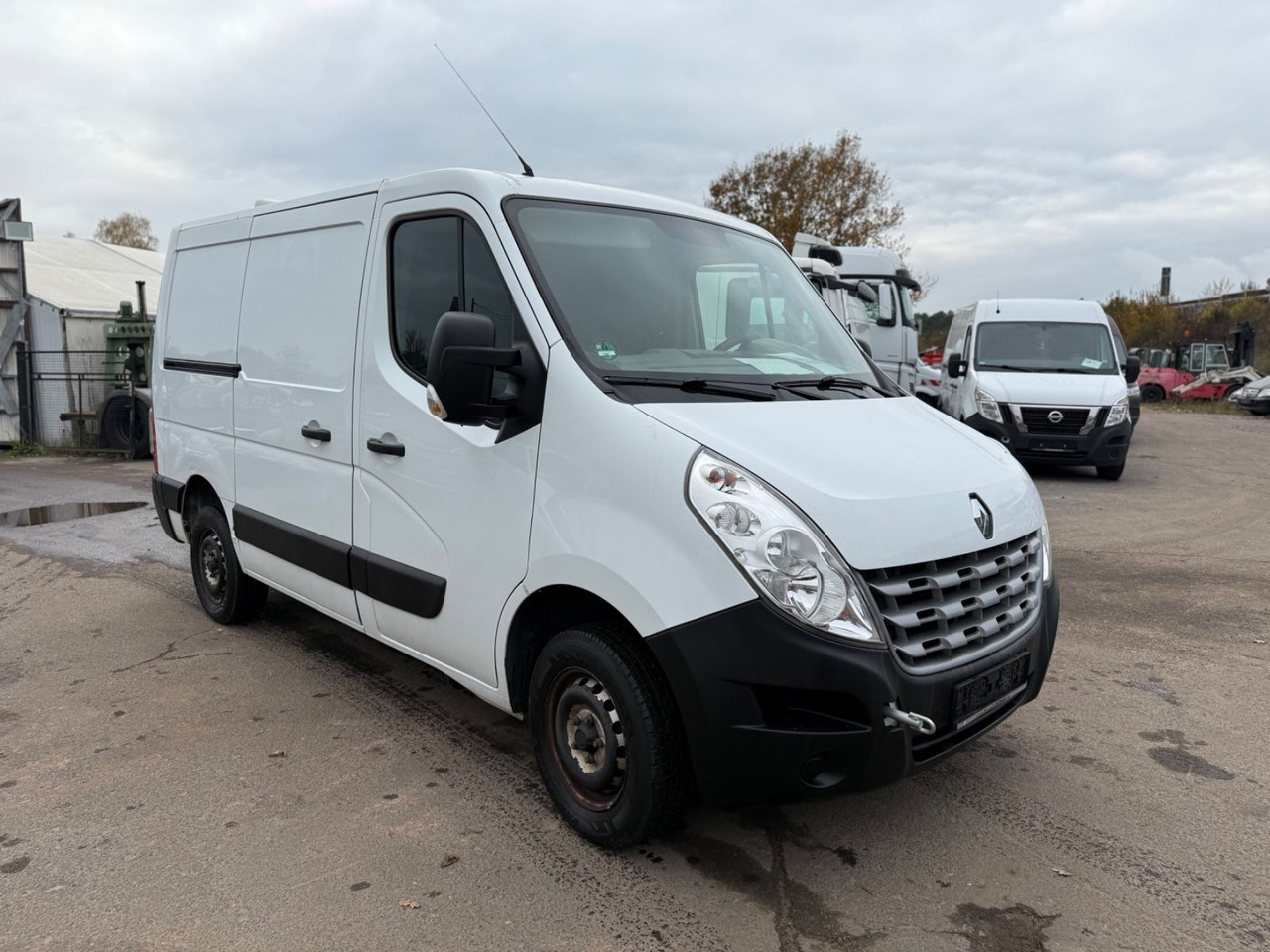 Renault Master III Kasten Ecoline DEFEKT!! - Small van: picture 2 Renault Master III Kasten Ecoline DEFEKT!! - Small van: picture 2