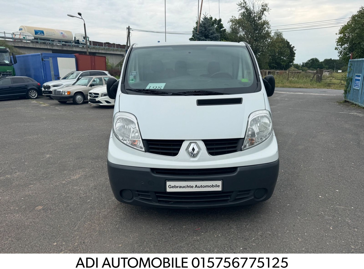 Renault Trafic - Small van: picture 1 Renault Trafic - Small van: picture 1