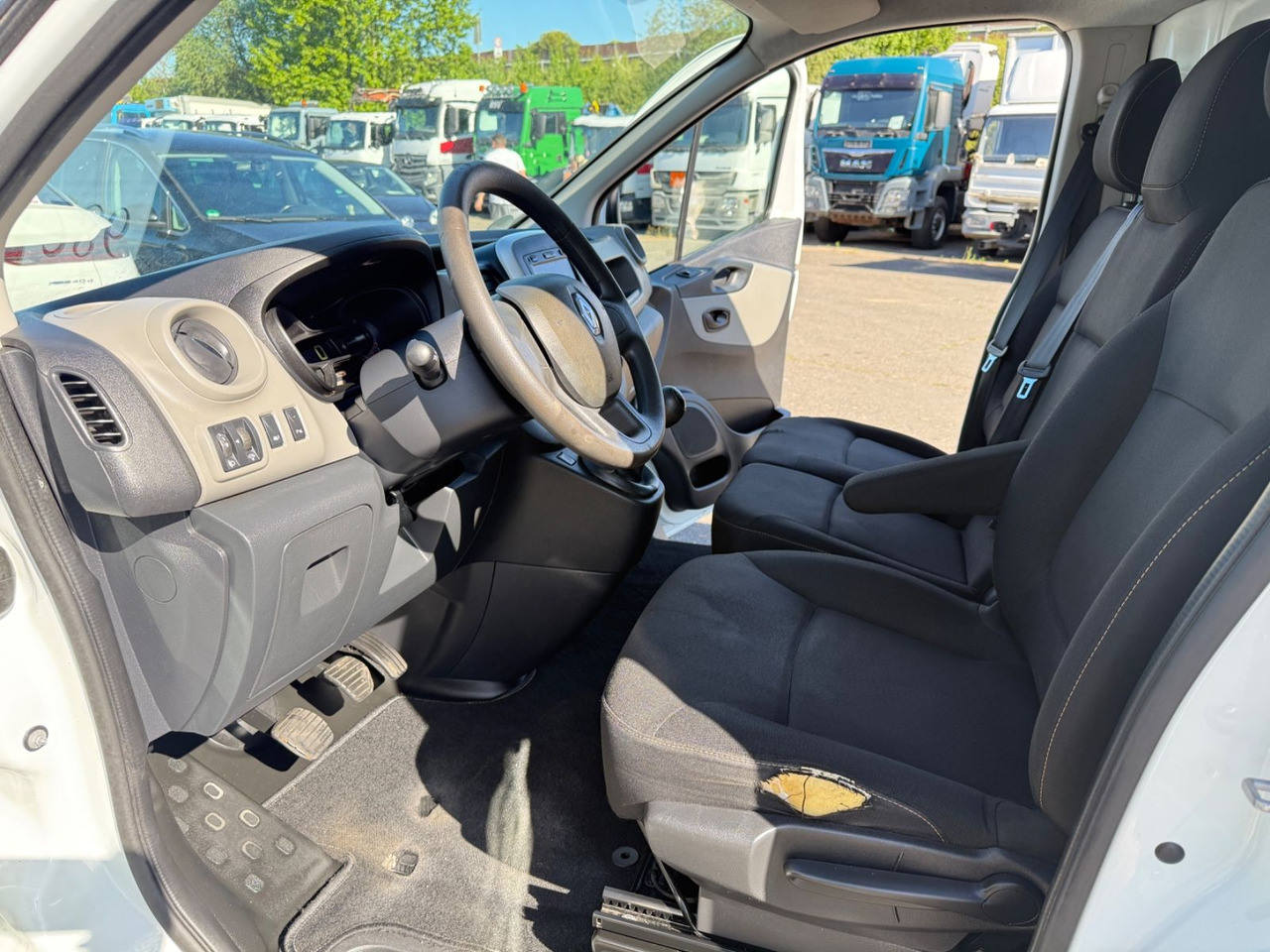 Small van Renault Trafic Kasten L1H1  Komfort: picture 12