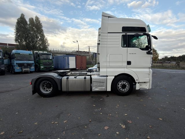 MAN TGX 18.470 - Tractor unit: picture 5 MAN TGX 18.470 - Tractor unit: picture 5