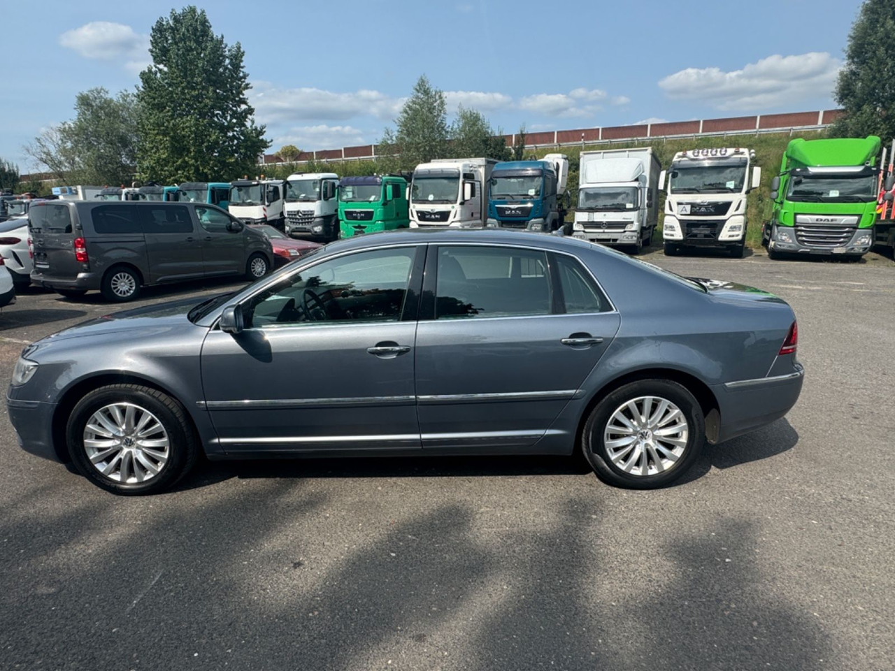 Sedan Volkswagen Phaeton V6 TDI 5-Sitzer 4Motion 3.0 TDI: picture 7