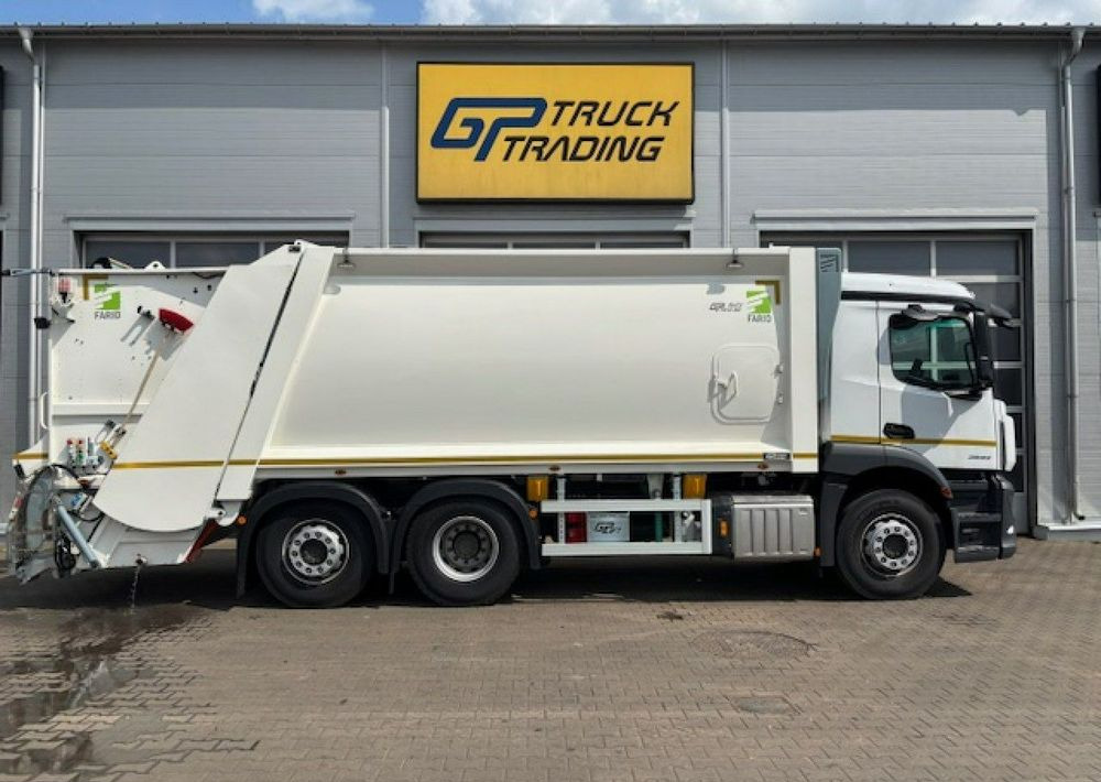 Mercedes-Benz Actros - Garbage truck: picture 4 Mercedes-Benz Actros - Garbage truck: picture 4