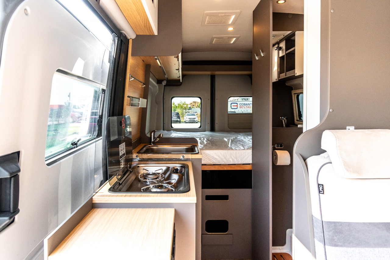 New Camper van LMC Innovan 590: picture 17