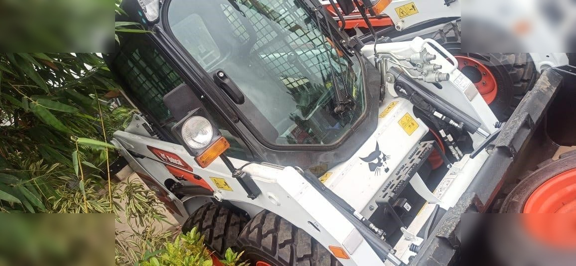 BOBCAT S450 - Skid steer loader: picture 2 BOBCAT S450 - Skid steer loader: picture 2