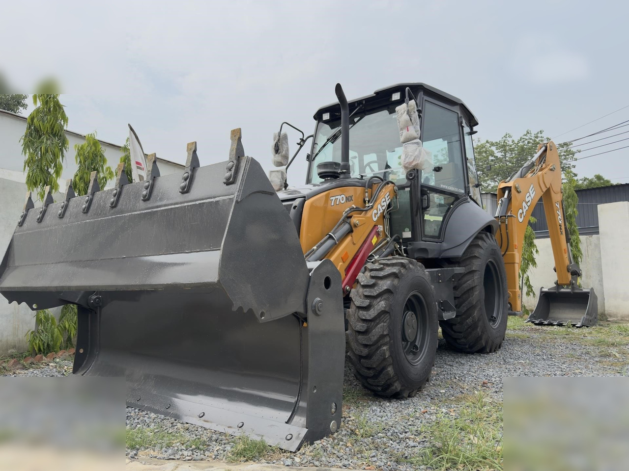 CASE 770NX MAGNUM - Backhoe loader: picture 5 CASE 770NX MAGNUM - Backhoe loader: picture 5