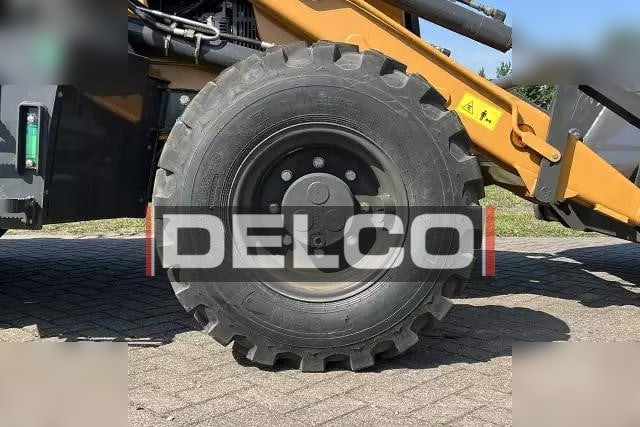 New Backhoe loader CASE 851FX: picture 17