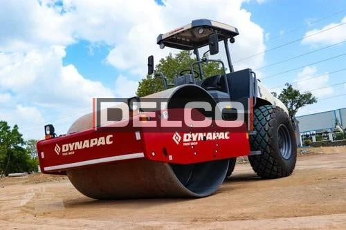 DYNAPAC CA305D - Roller: picture 2 DYNAPAC CA305D - Roller: picture 2