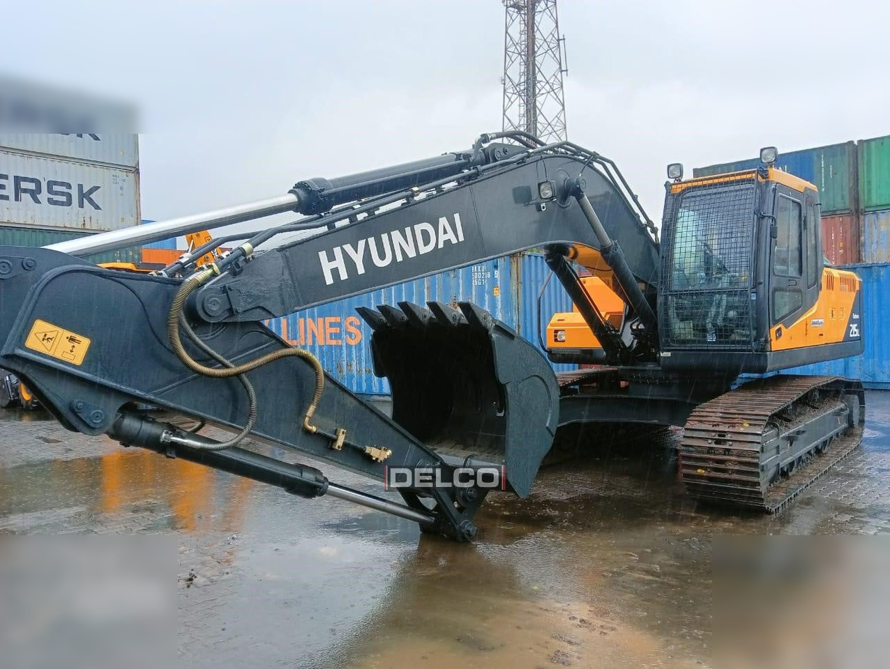 HYUNDAI ROBEX 215L SMART - Crawler excavator: picture 1 HYUNDAI ROBEX 215L SMART - Crawler excavator: picture 1