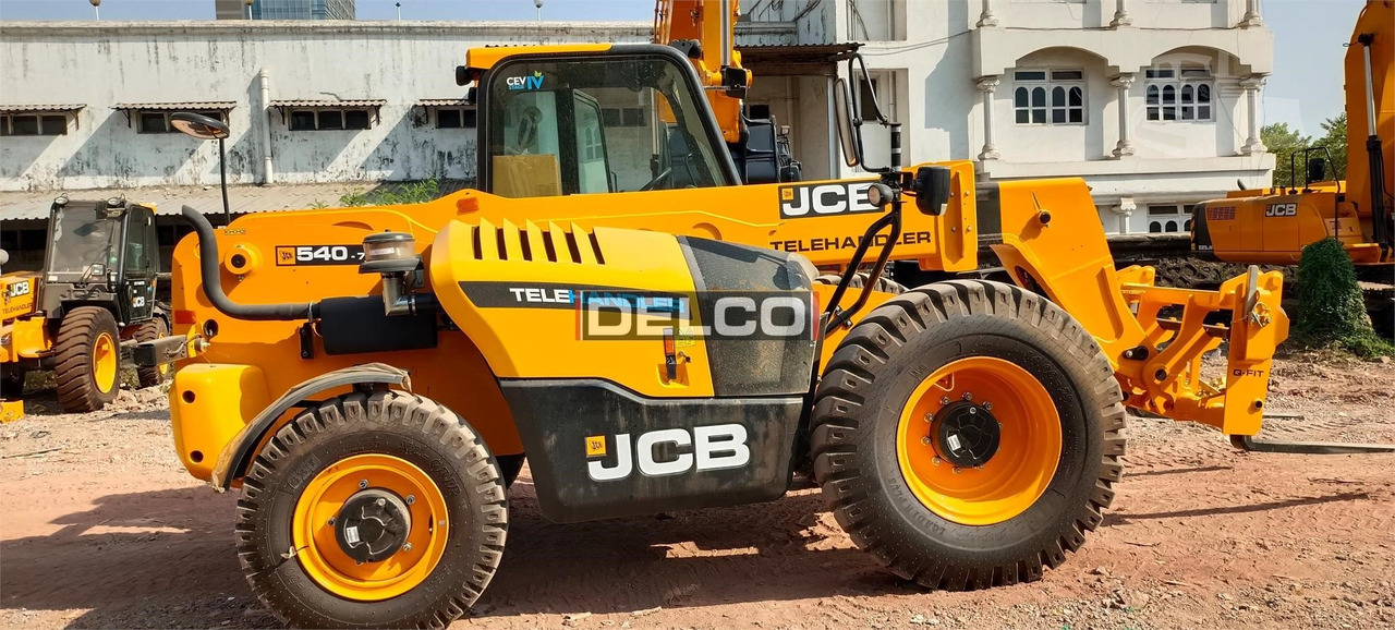 Lease a JCB 540-70 JCB 540-70: picture 13