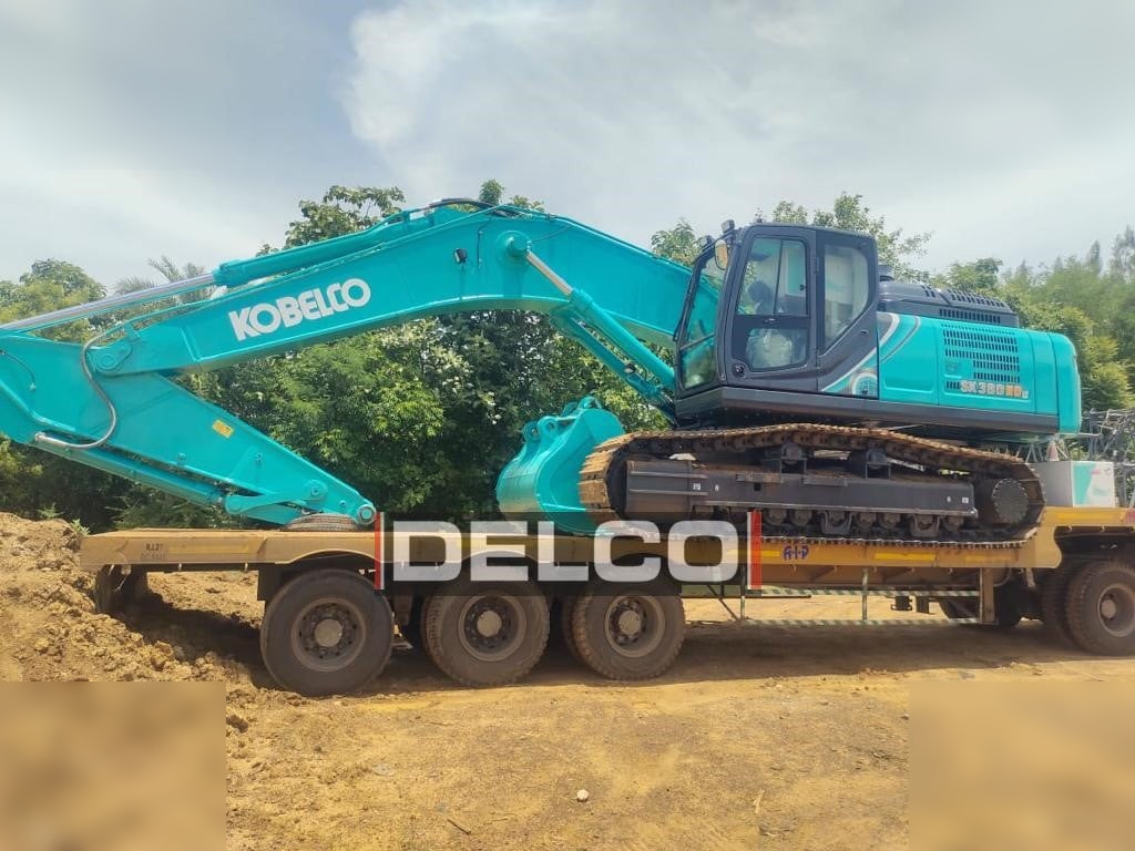 New Crawler excavator KOBELCO SK380XD LC-10: picture 13