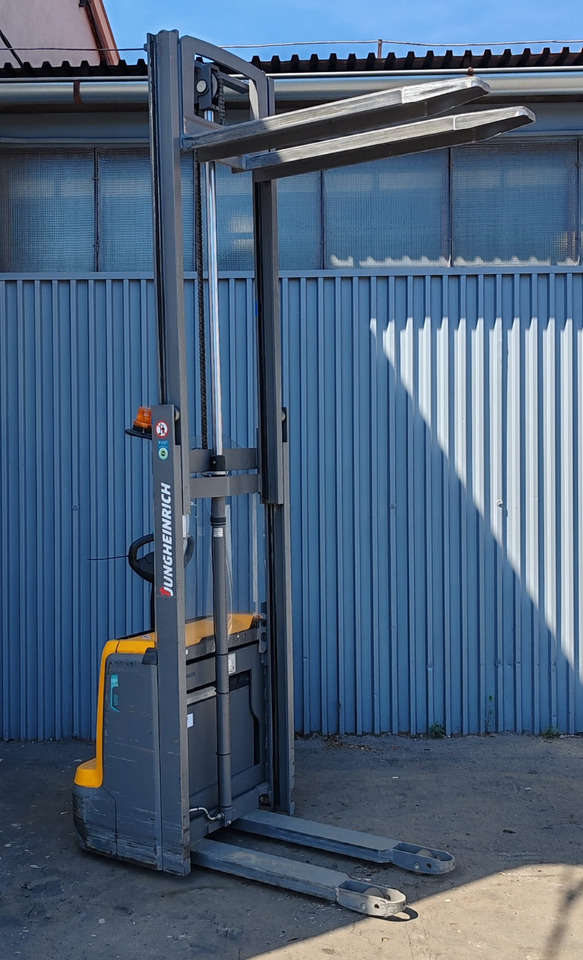 Jungheinrich EJC 110 Li-ion 2.7m/ 2019y/ 3150mh - Stacker: picture 3 Jungheinrich EJC 110 Li-ion 2.7m/ 2019y/ 3150mh - Stacker: picture 3