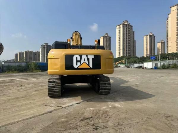 CAT 330D - Crawler excavator: picture 2 CAT 330D - Crawler excavator: picture 2
