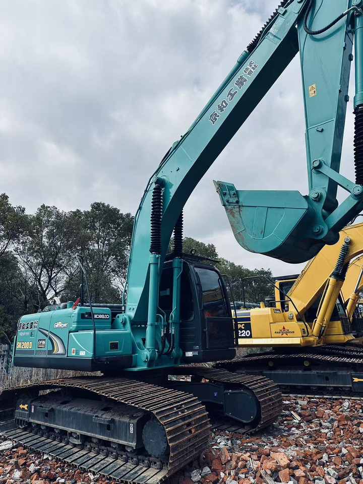 Kobelco SK200D - Crawler excavator: picture 3 Kobelco SK200D - Crawler excavator: picture 3