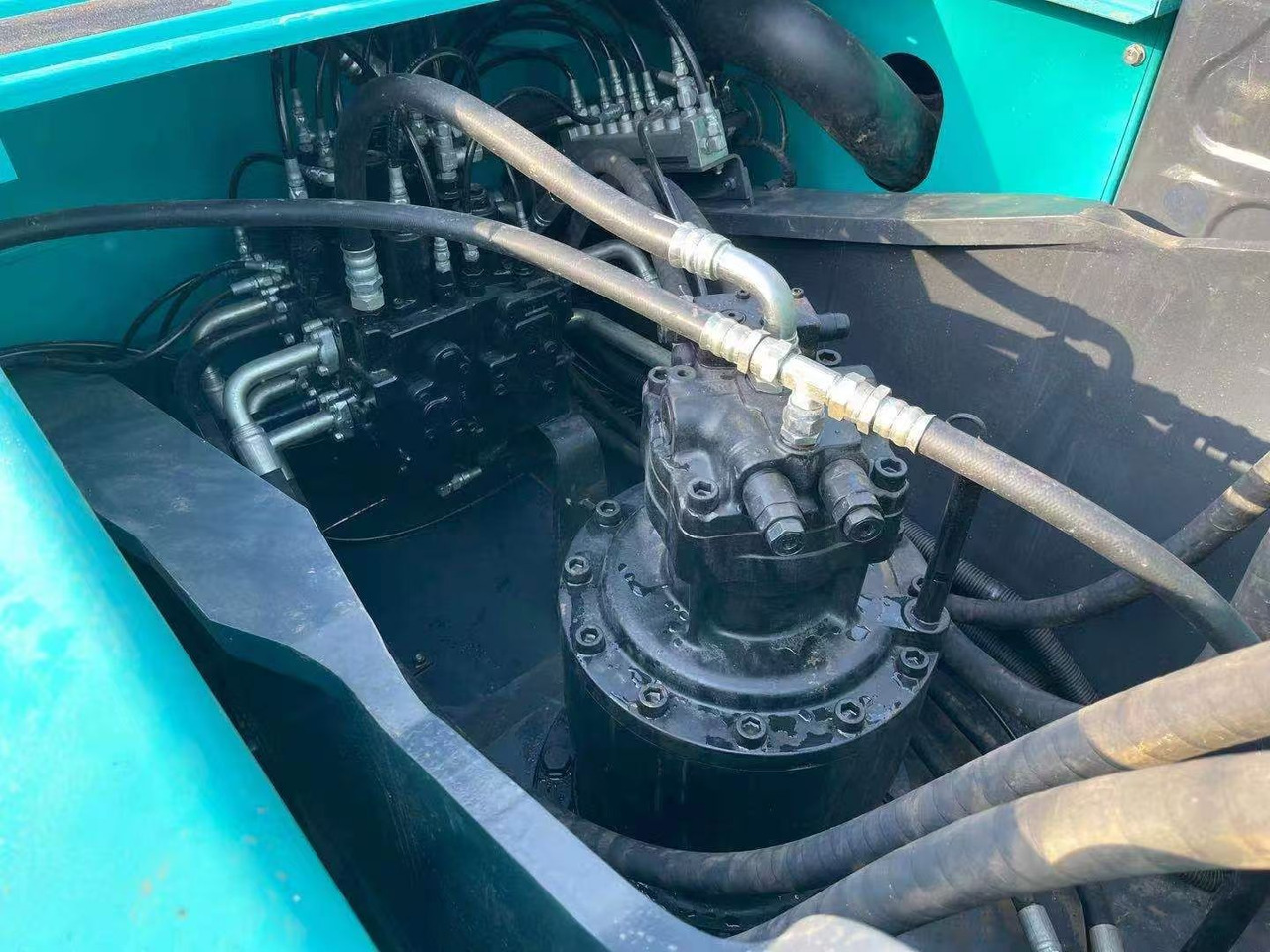 Kobelco SK350 - Crawler excavator: picture 3 Kobelco SK350 - Crawler excavator: picture 3