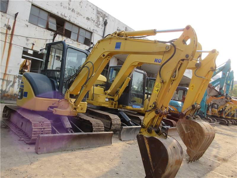 Komatsu PC40  - Mini excavator: picture 1 Komatsu PC40  - Mini excavator: picture 1
