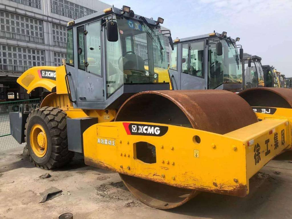 XCMG XS223J - Compactor: picture 1 XCMG XS223J - Compactor: picture 1
