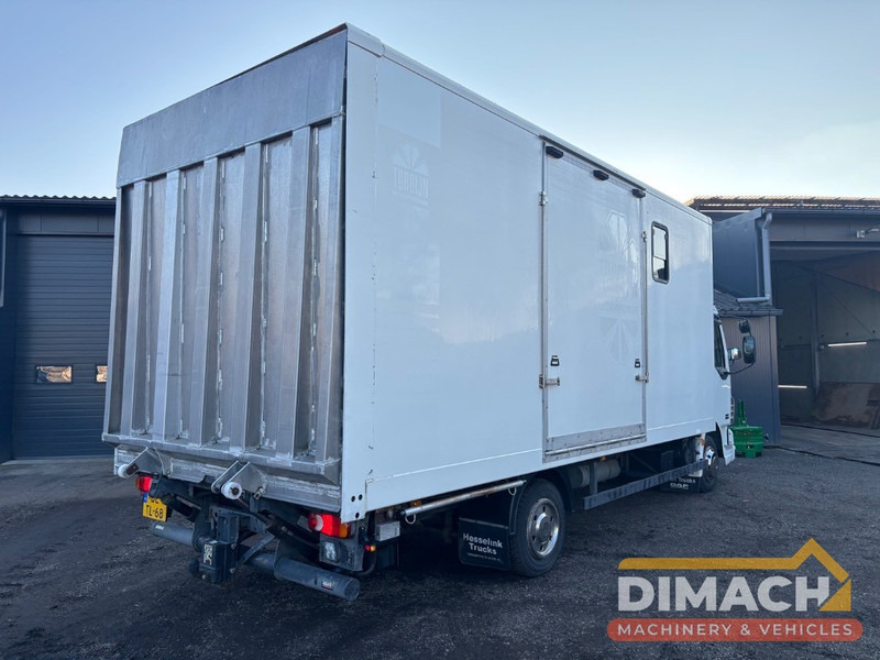 DAF FA LF45.150 4 paards, laadlift. Horsetruck NL truck - Horse truck: picture 5 DAF FA LF45.150 4 paards, laadlift. Horsetruck NL truck - Horse truck: picture 5