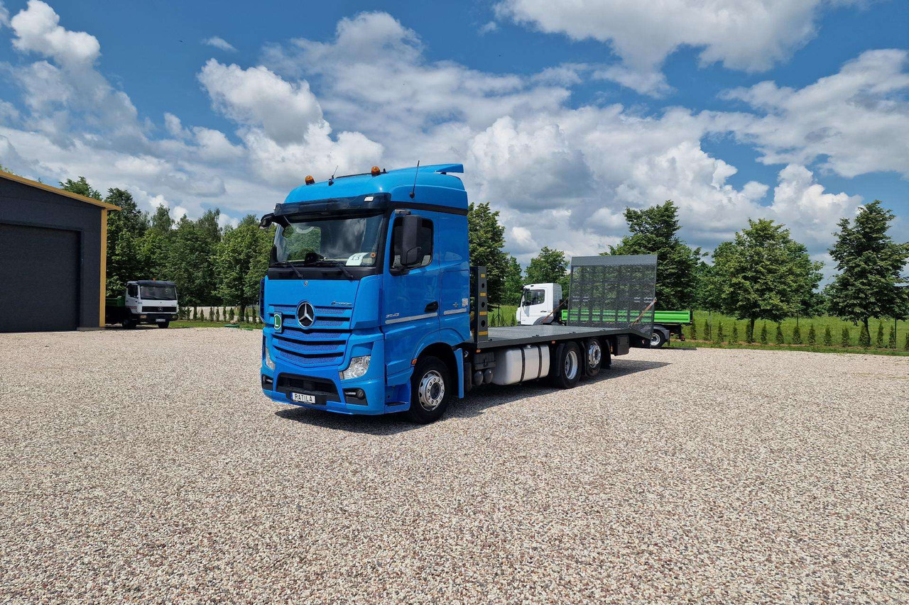 Mercedes-Benz Actros 25.43 - Autotransporter truck: picture 2 Mercedes-Benz Actros 25.43 - Autotransporter truck: picture 2