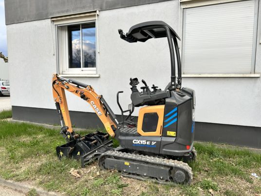 Mini excavator Case CX 15 EV: picture 1