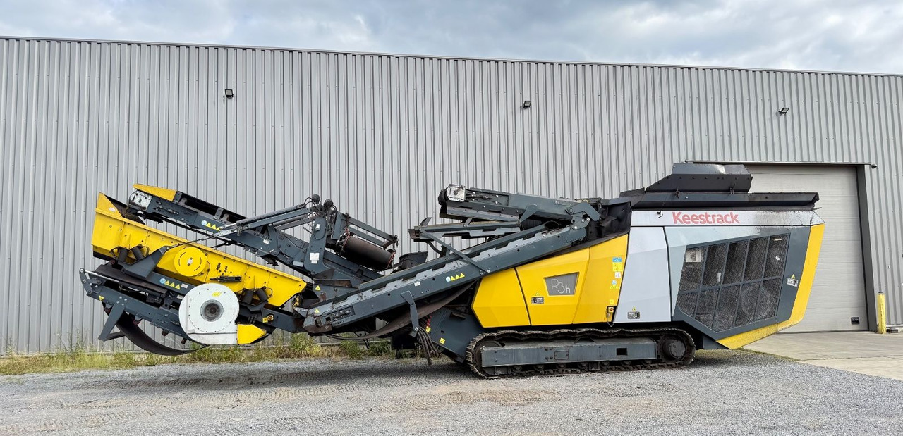KEESTRACK R3H Mobile Brecheranlage mit Siebmodul - Impact crusher: picture 1 KEESTRACK R3H Mobile Brecheranlage mit Siebmodul - Impact crusher: picture 1