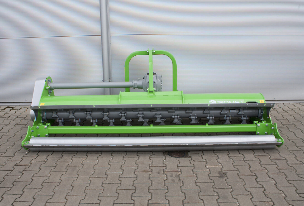 BOMET Schlegelmäher / Flail mower / Faucheuse à fléaux / Kosiarka bijakowa 2,8 m - Flail mower: picture 3 BOMET Schlegelmäher / Flail mower / Faucheuse à fléaux / Kosiarka bijakowa 2,8 m - Flail mower: picture 3