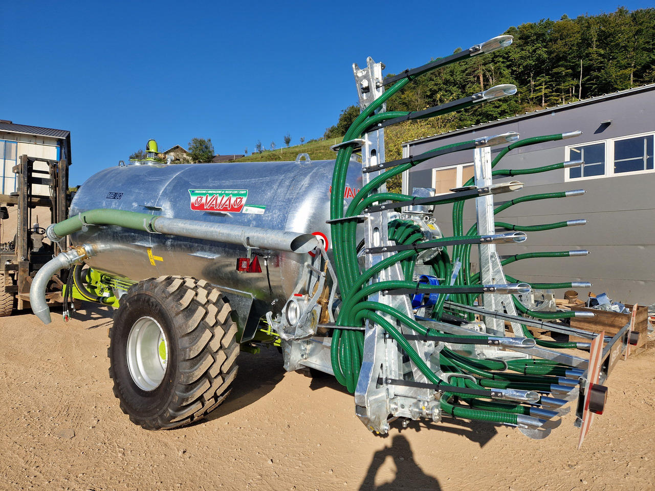 BeTEC Gülleinjektor / Slurry injector / Injecteur / Applicatore / Aplicador de manguera / Шланговый аппликатор / Aplikator 6 m - Slurry injector: picture 3 BeTEC Gülleinjektor / Slurry injector / Injecteur / Applicatore / Aplicador de manguera / Шланговый аппликатор / Aplikator 6 m - Slurry injector: picture 3