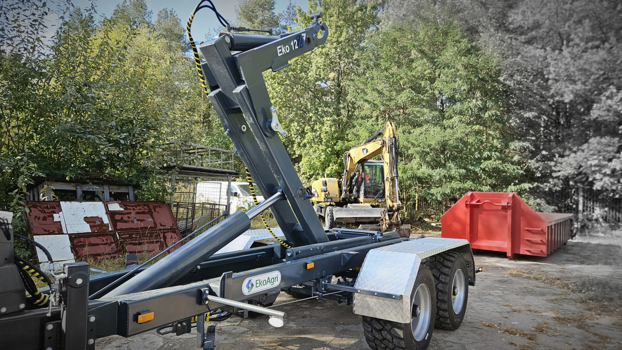 EkoAgri Hakenliftanhänger / Hooklift trailer / Remorque porte caisson / Remolque con gancho / Rimorchio a gancio / Przyczepa hakowa 12 t - Farm trailer: picture 2 EkoAgri Hakenliftanhänger / Hooklift trailer / Remorque porte caisson / Remolque con gancho / Rimorchio a gancio / Przyczepa hakowa 12 t - Farm trailer: picture 2