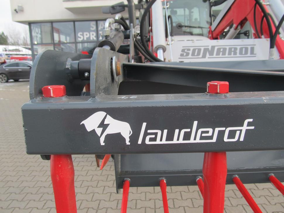 Lauderof Krokodilschaufel / Manure grab / Krokodyl / Grappin à fumier / Pinze per letame / Захват для органического удобрения / Chwytak do obornika 1,8 m - Clamp for Farm tractor: picture 3 Lauderof Krokodilschaufel / Manure grab / Krokodyl / Grappin à fumier / Pinze per letame / Захват для органического удобрения / Chwytak do obornika 1,8 m - Clamp for Farm tractor: picture 3