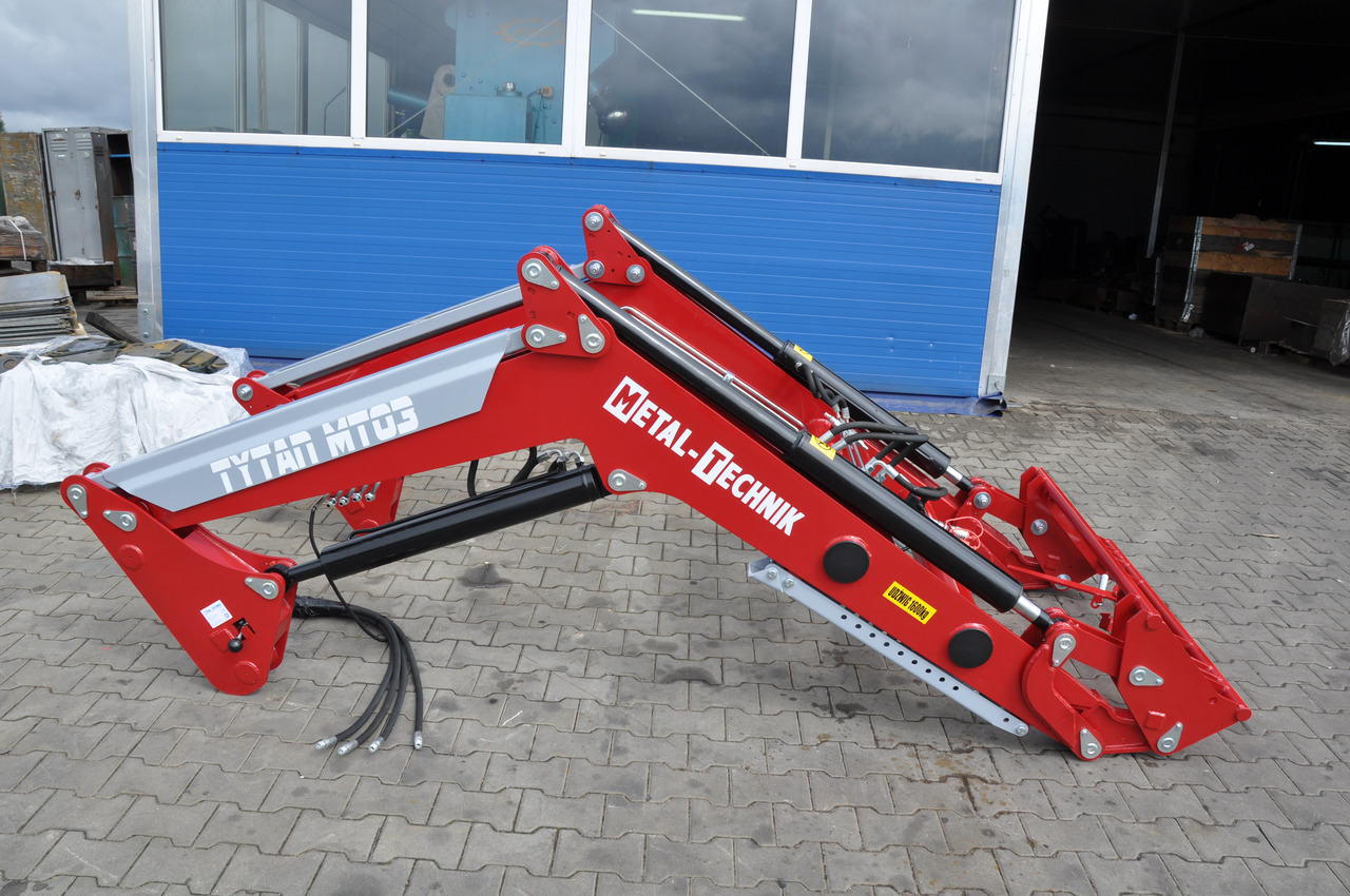 Metal-Technik Frontlader / Front loader / Chargeur frontal / Caricatore frontale / Фронтальный погрузчик / Ładowacz czołowy Tytan MT-03 - Front loader for tractor for Front loader for tractor: picture 3 Metal-Technik Frontlader / Front loader / Chargeur frontal / Caricatore frontale / Фронтальный погрузчик / Ładowacz czołowy Tytan MT-03 - Front loader for tractor for Front loader for tractor: picture 3