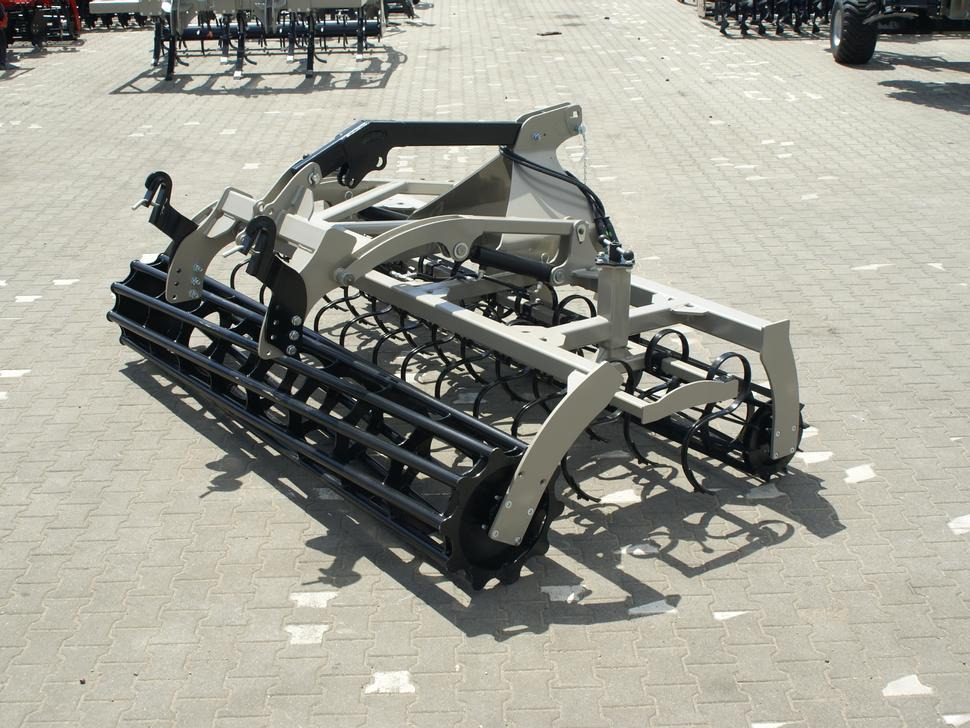 New Combine seed drill ROLEX Saatbettkombination / Cultivator / Vibroculteur combinable / Unita per coltivazione e semina / Почвообрабатывающий посевной агрегат / Agregat uprawowo-siewny 3 m: picture 9 New Combine seed drill ROLEX Saatbettkombination / Cultivator / Vibroculteur combinable / Unita per coltivazione e semina / Почвообрабатывающий посевной агрегат / Agregat uprawowo-siewny 3 m: picture 9