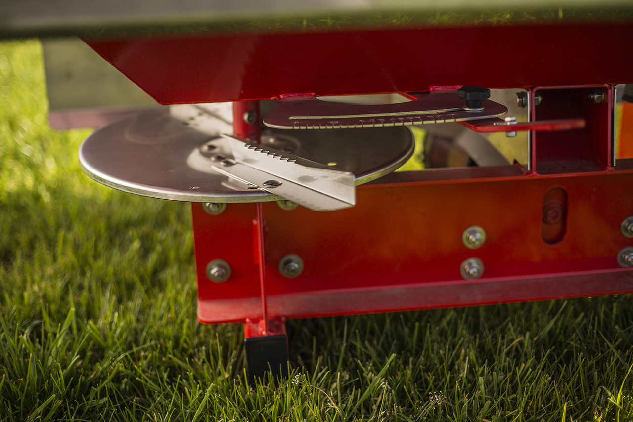 WOPROL Düngerstreuer / Fertilizer spreader / Epandeur d'engrais / Rozsiewacz nawozów 600 kg - Fertilizer spreader: picture 2 WOPROL Düngerstreuer / Fertilizer spreader / Epandeur d'engrais / Rozsiewacz nawozów 600 kg - Fertilizer spreader: picture 2