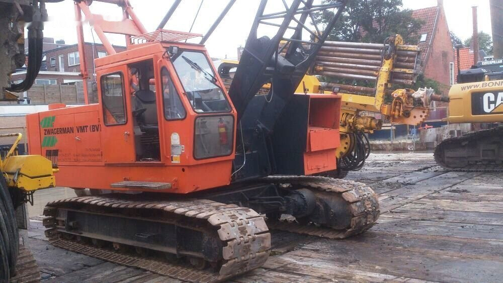 Hitachi KH 100 - Crawler crane: picture 2 Hitachi KH 100 - Crawler crane: picture 2