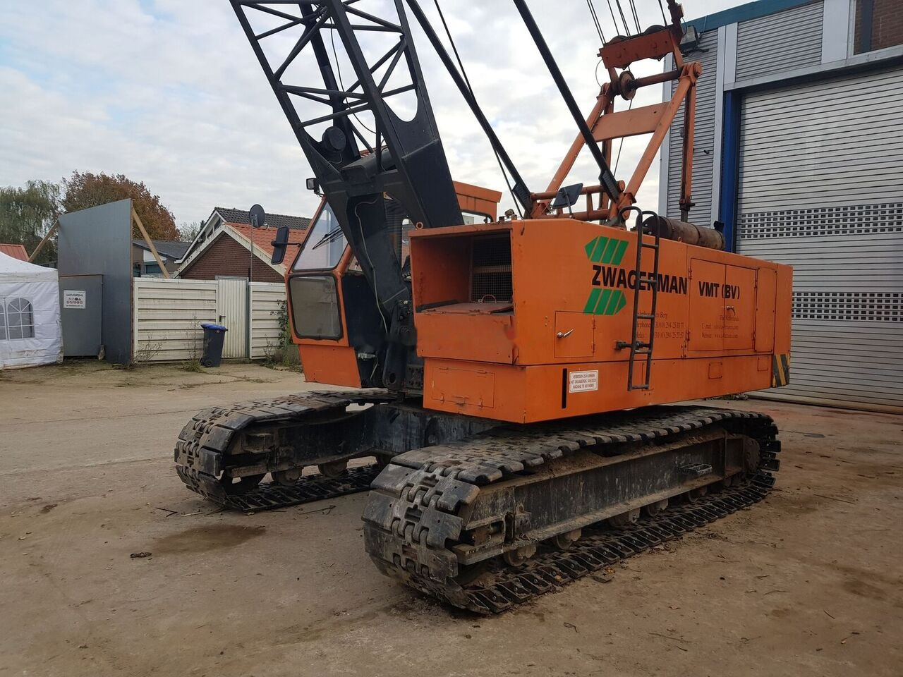 Hitachi KH 100 - Crawler crane: picture 1 Hitachi KH 100 - Crawler crane: picture 1