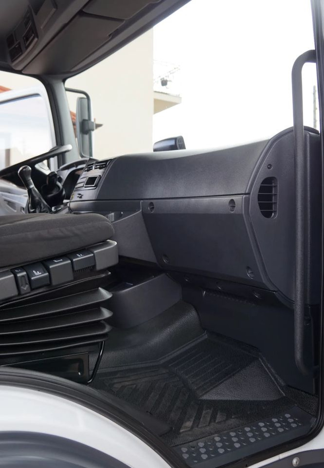 Cab chassis truck Mercedes-Benz ATEGO 1621 EURO 6 MANUAL RAMA DO ZABUDOWY 16.000 KG ATEGO 1623 1624: picture 12