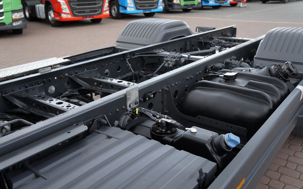 Cab chassis truck Mercedes-Benz ATEGO 1621 EURO 6 MANUAL RAMA DO ZABUDOWY 16.000 KG ATEGO 1623 1624: picture 6