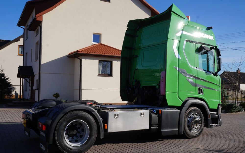 Scania R 410 EURO 6 ACC RETARDER 4 PODUSZKI NISKI PRZEBIEG - Tractor unit: picture 5 Scania R 410 EURO 6 ACC RETARDER 4 PODUSZKI NISKI PRZEBIEG - Tractor unit: picture 5