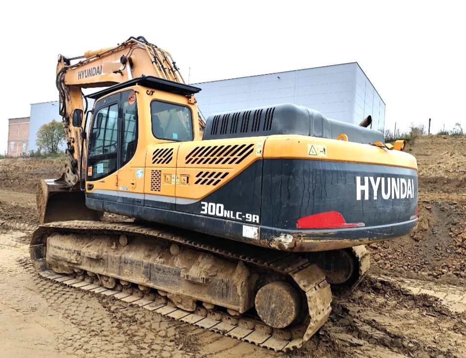 HYUNDAI NLC 300 - Crawler excavator: picture 1 HYUNDAI NLC 300 - Crawler excavator: picture 1