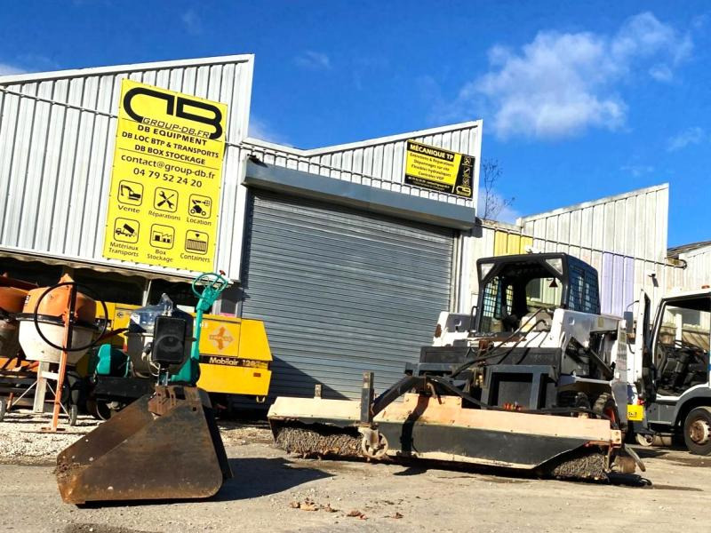 BOBCAT S100 mini chargeuse sur pneu (AVEC ACCESSOIRES) - Skid steer loader: picture 2 BOBCAT S100 mini chargeuse sur pneu (AVEC ACCESSOIRES) - Skid steer loader: picture 2