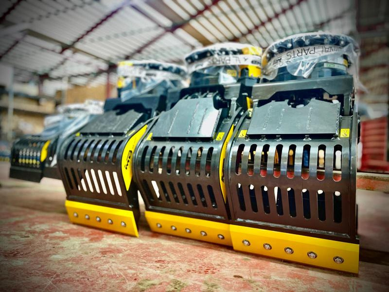 MB PINCES DE TRI POUR PELLES MB G350 / G450 / G600 - Grapple for Construction machinery: picture 4 MB PINCES DE TRI POUR PELLES MB G350 / G450 / G600 - Grapple for Construction machinery: picture 4