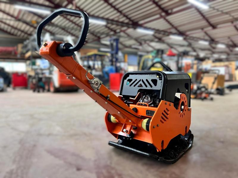 Spatmat Plaque vibrante compacteur à main 450Kg NEUVE SPATMAT TP450 - Vibratory plate: picture 4 Spatmat Plaque vibrante compacteur à main 450Kg NEUVE SPATMAT TP450 - Vibratory plate: picture 4