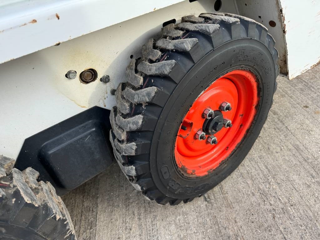 Skid steer loader Bobcat S 70 Skid Steer: picture 10