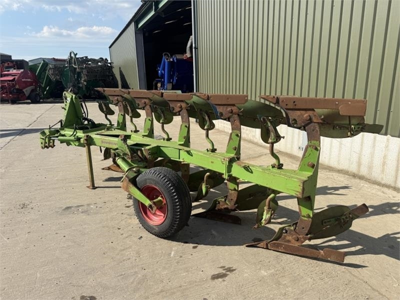 Dowdeswell Dowdeswell DP7 4+1 - Plow: picture 2 Dowdeswell Dowdeswell DP7 4+1 - Plow: picture 2