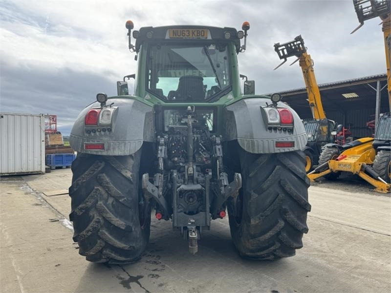 Fendt 828 ECR Vario Profi Plus **Video Below**  - Farm tractor: picture 5 Fendt 828 ECR Vario Profi Plus **Video Below**  - Farm tractor: picture 5