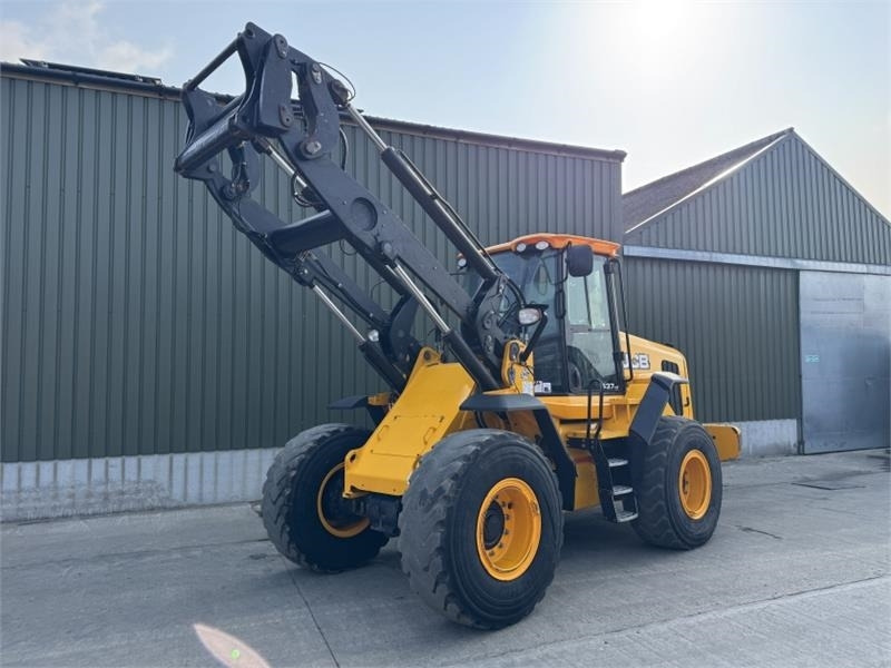 JCB JCB 437 HT Agri **Video Below** - Wheel loader: picture 3 JCB JCB 437 HT Agri **Video Below** - Wheel loader: picture 3