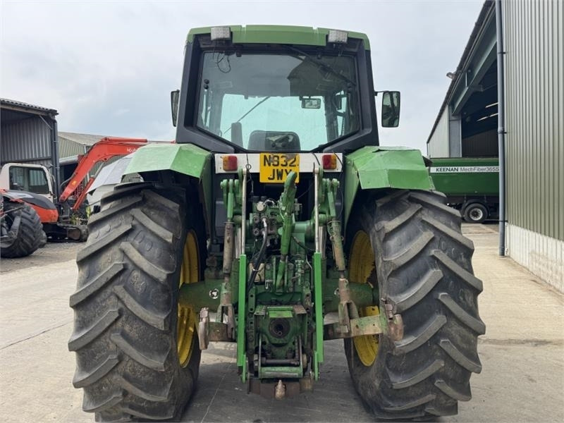 John Deere John Deere 6800 - Farm tractor: picture 5 John Deere John Deere 6800 - Farm tractor: picture 5