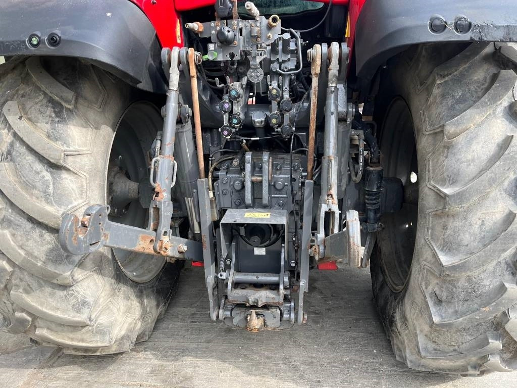 Massey Ferguson 7720 Dyna-6 - Farm tractor: picture 5 Massey Ferguson 7720 Dyna-6 - Farm tractor: picture 5