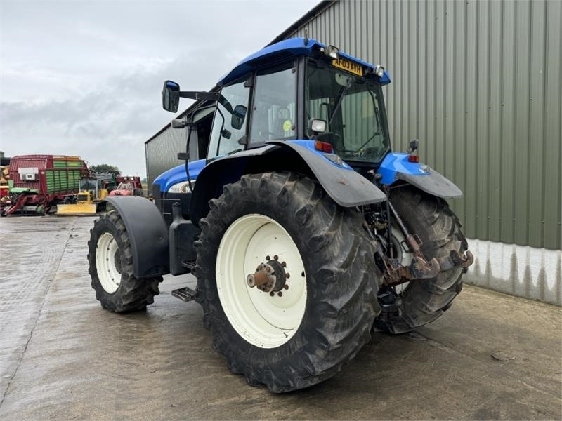 New Holland TM190  - Farm tractor: picture 2 New Holland TM190  - Farm tractor: picture 2